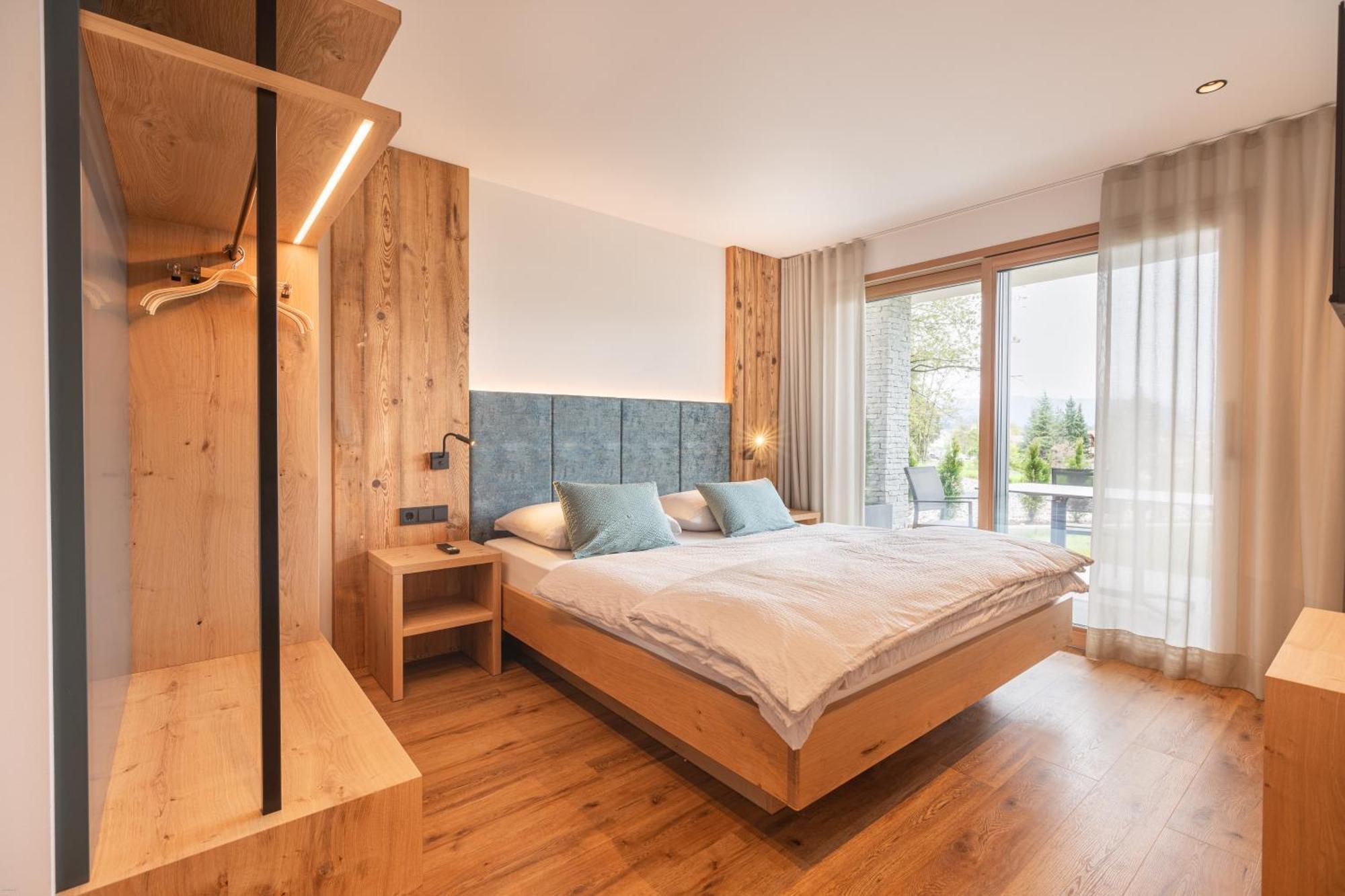 Linhea Apartments فِيي المظهر الخارجي الصورة